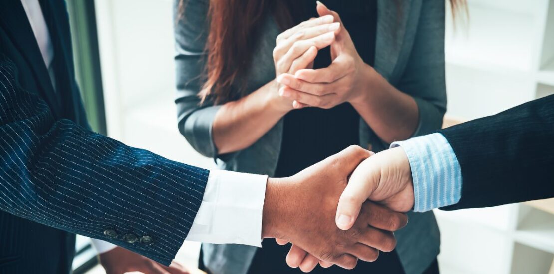 desconfiemos do compromisso